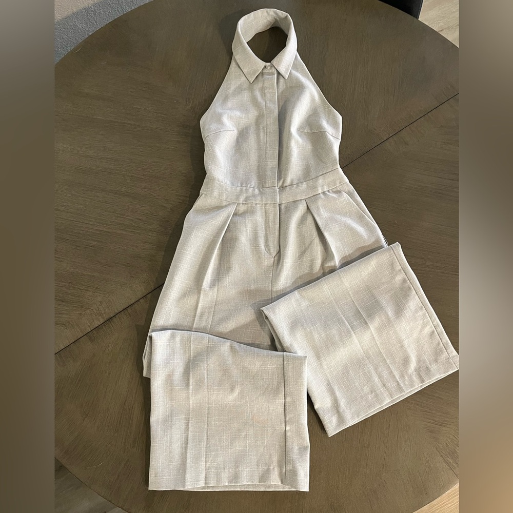 ASOS Halter Jumpsuit button down wide leg size 4 light gray